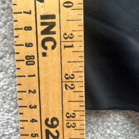 Alice + Olivia Black Classics Walker Slit Slim Leg Pants Size 4 - Picture 11 of 11